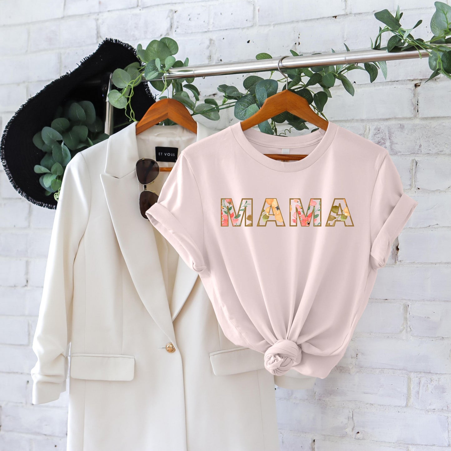 MAMA SPRING FLORAL TEE