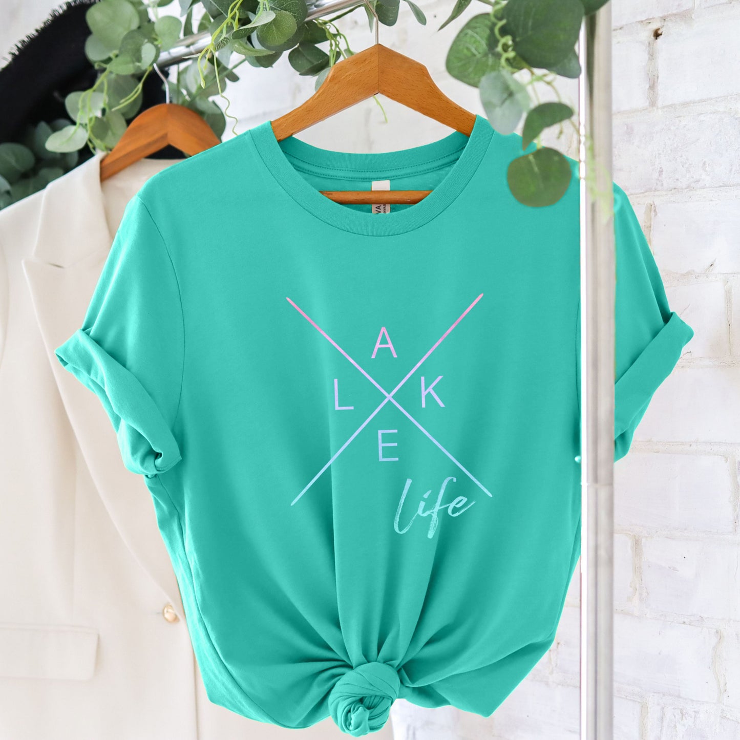 LAKE LIFE TEE