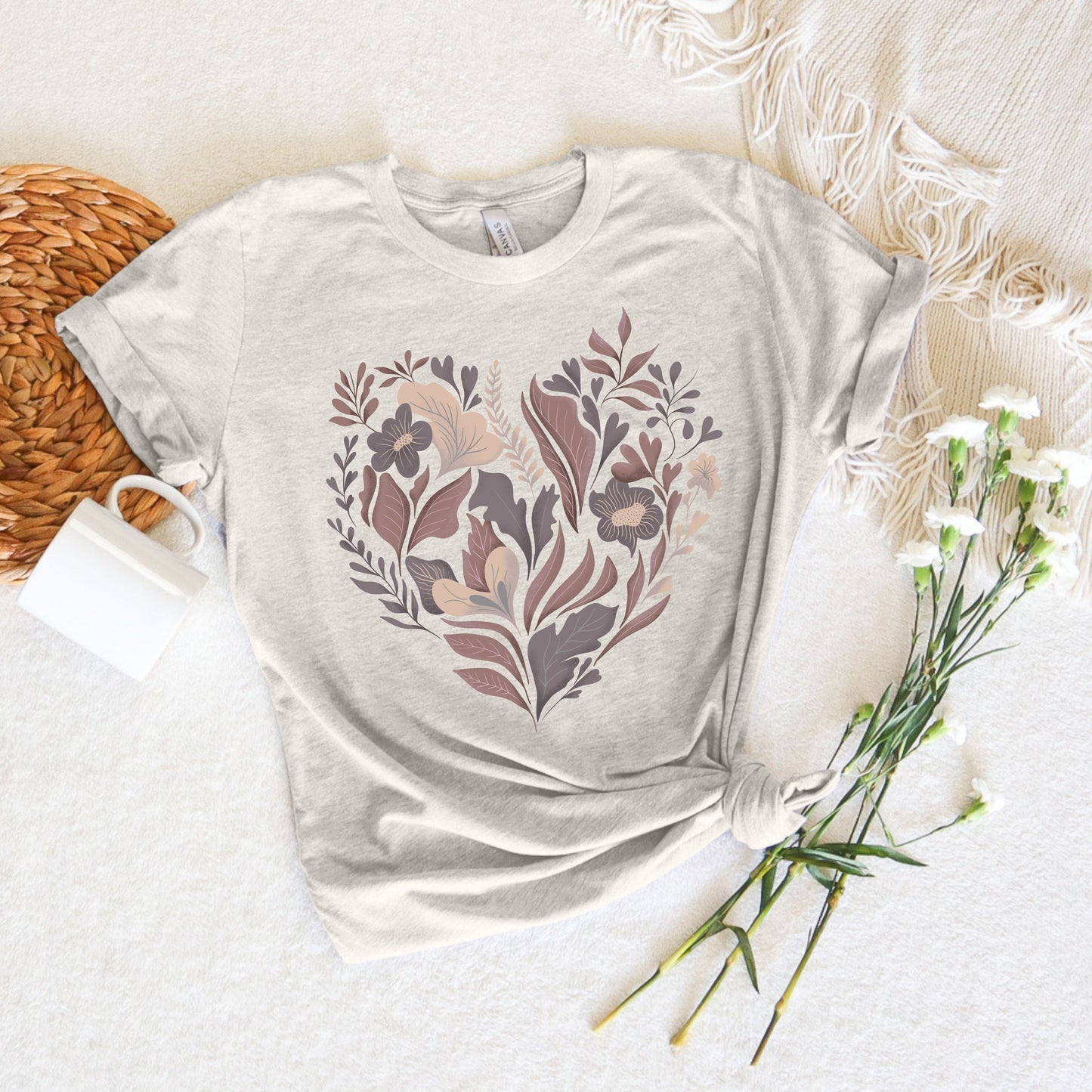 LOVE IN BLOOM TEE